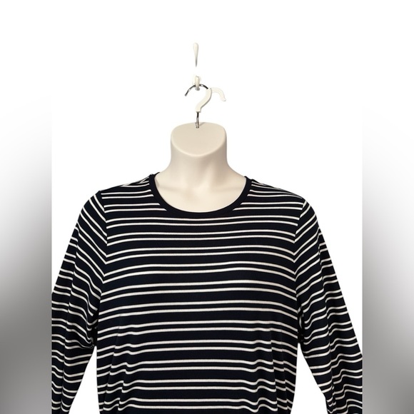 NWOT, Addition Elle, Plus-Size Wave-Patterned Striped Maxi Dress, 3X, Navy - Picture 3 of 10